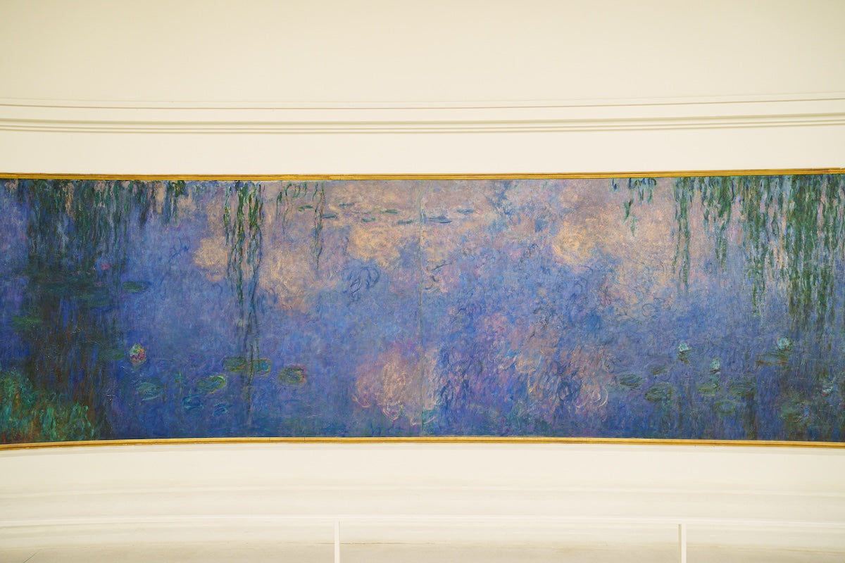 Dive into Monet's World: The Beauty of “Les Nymphéas” – LITO Masters